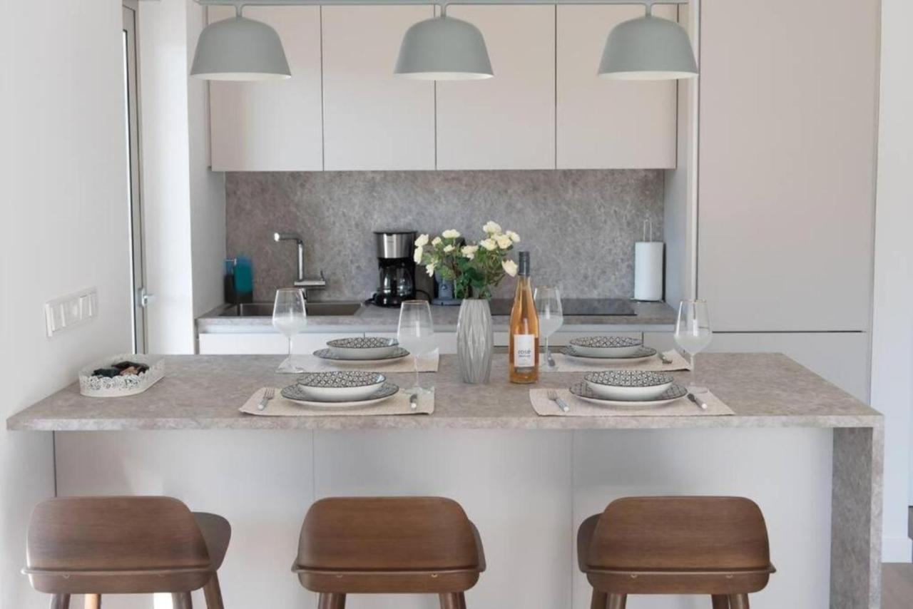 Bright Apartment In The New Building Athens Luaran gambar